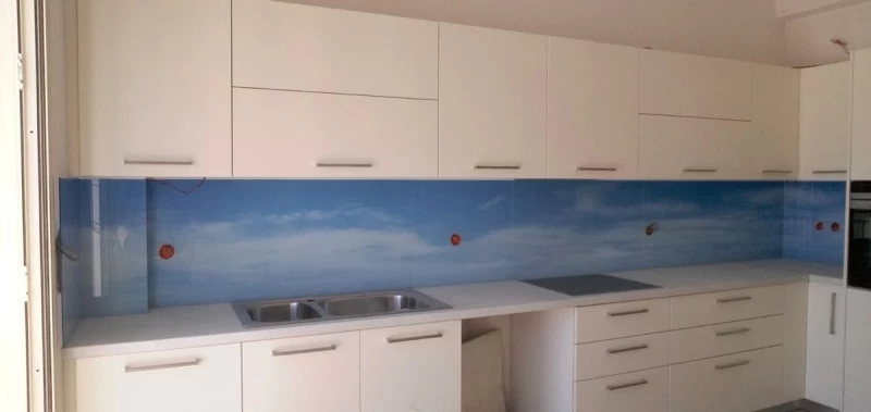 Γυάλινες Επενδύσεις Κουζίνας